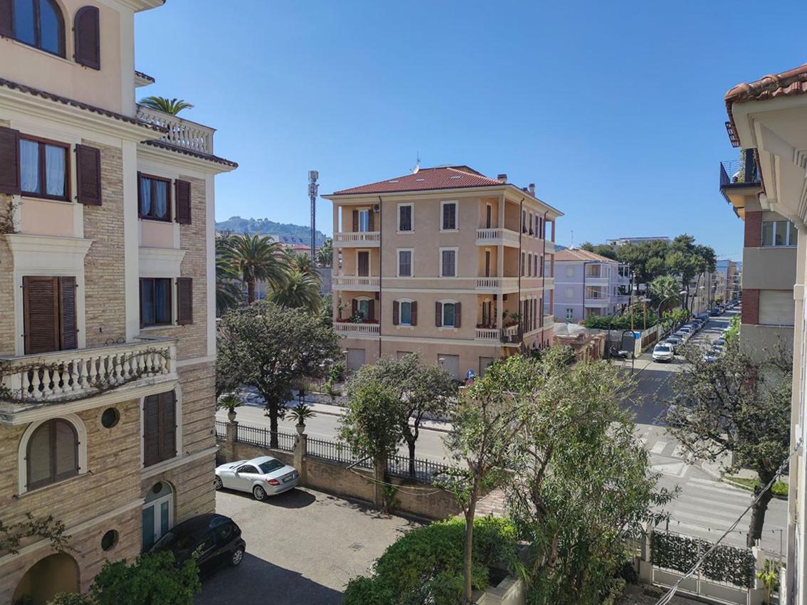 Centralissimo Quadrilocale Colombo San Benedetto del Tronto Dış mekan fotoğraf